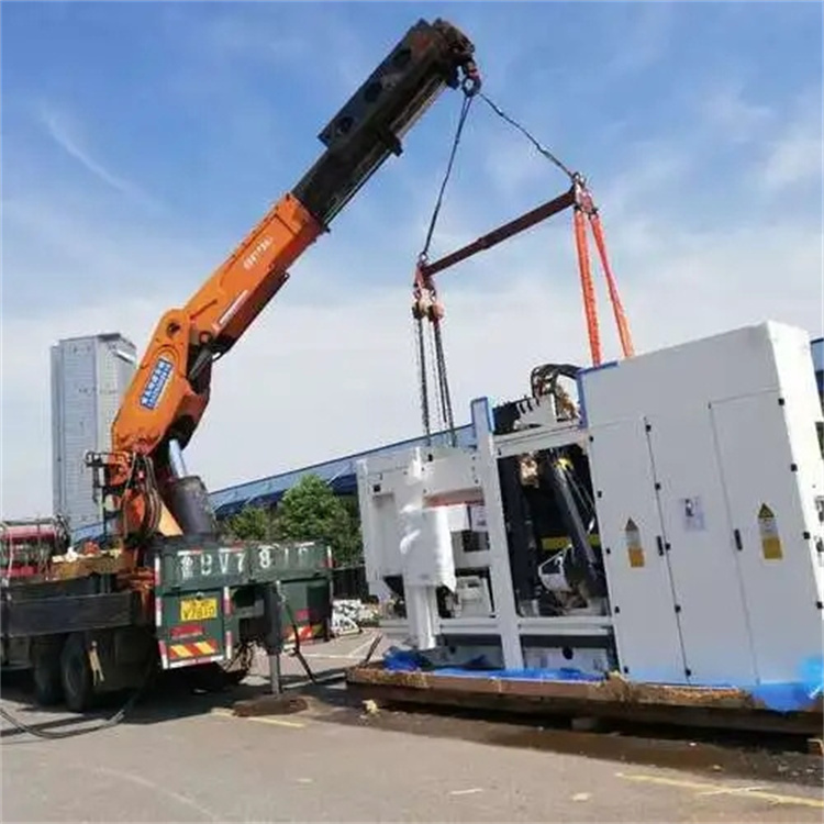 崇阳附近小吊车联系方式|8-16吨|本地及时服务